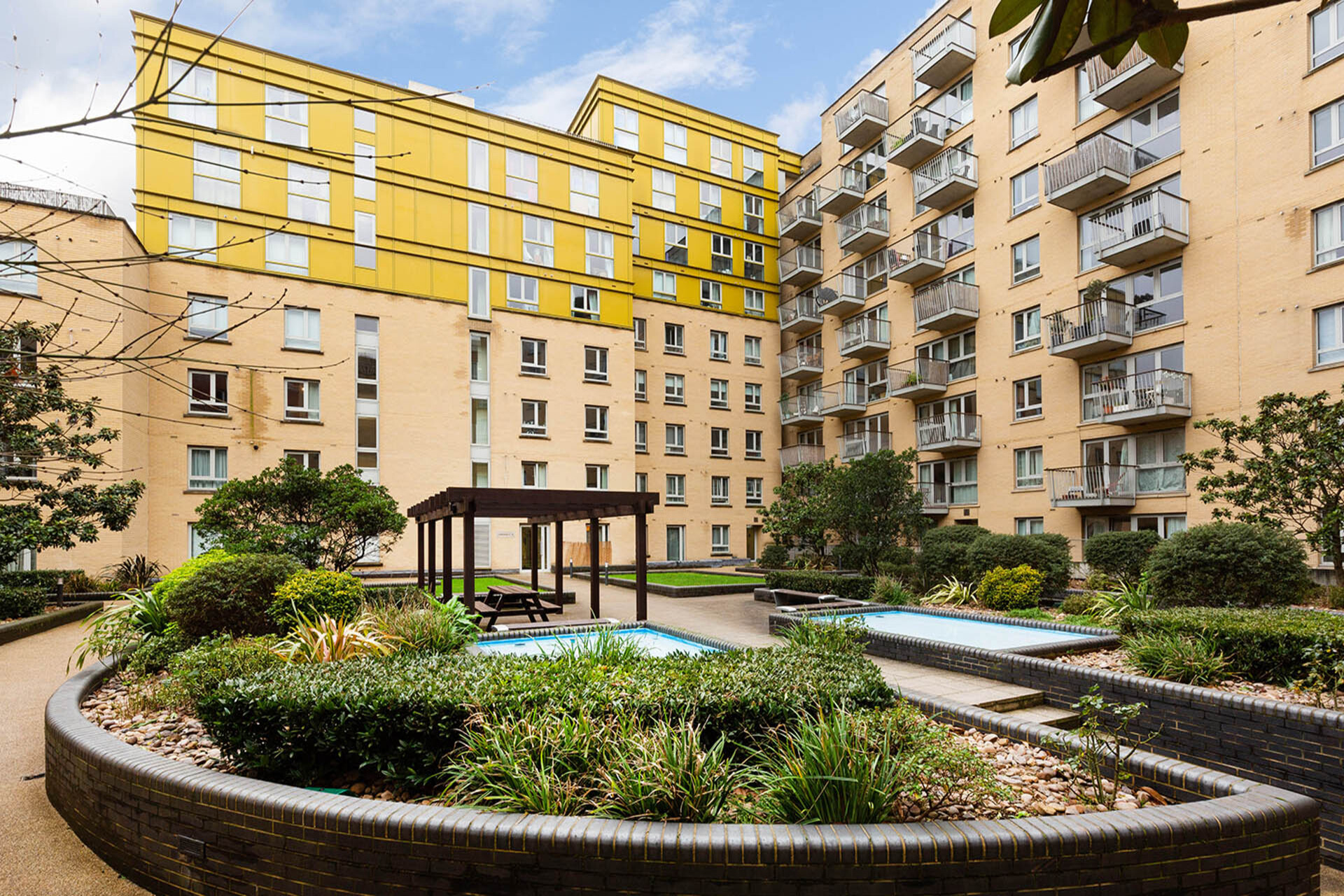 Eden Grove, Holloway